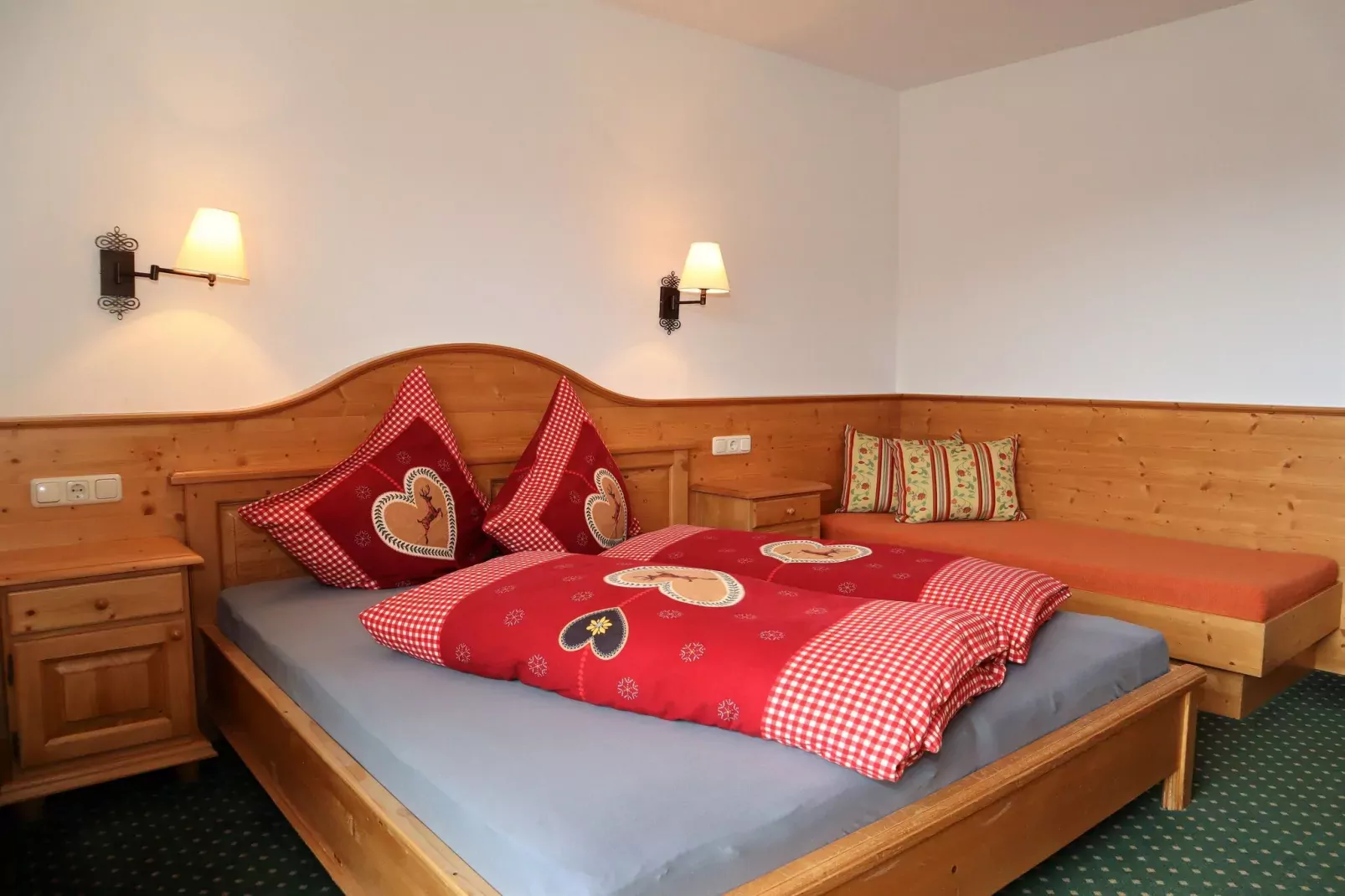 Apartments Filzsteinalm-Bedroom
