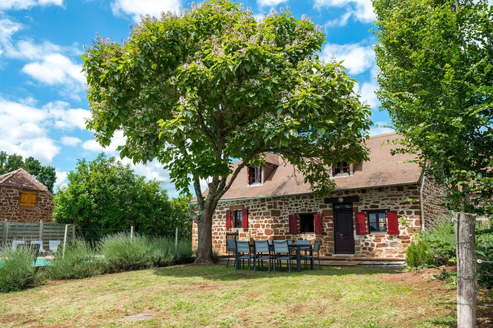 Maison Olivier 4P-Exterior summer