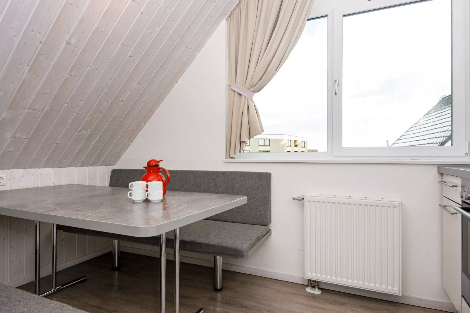 MERKUR 35+33 S DHH 1.RH.-Intérieur