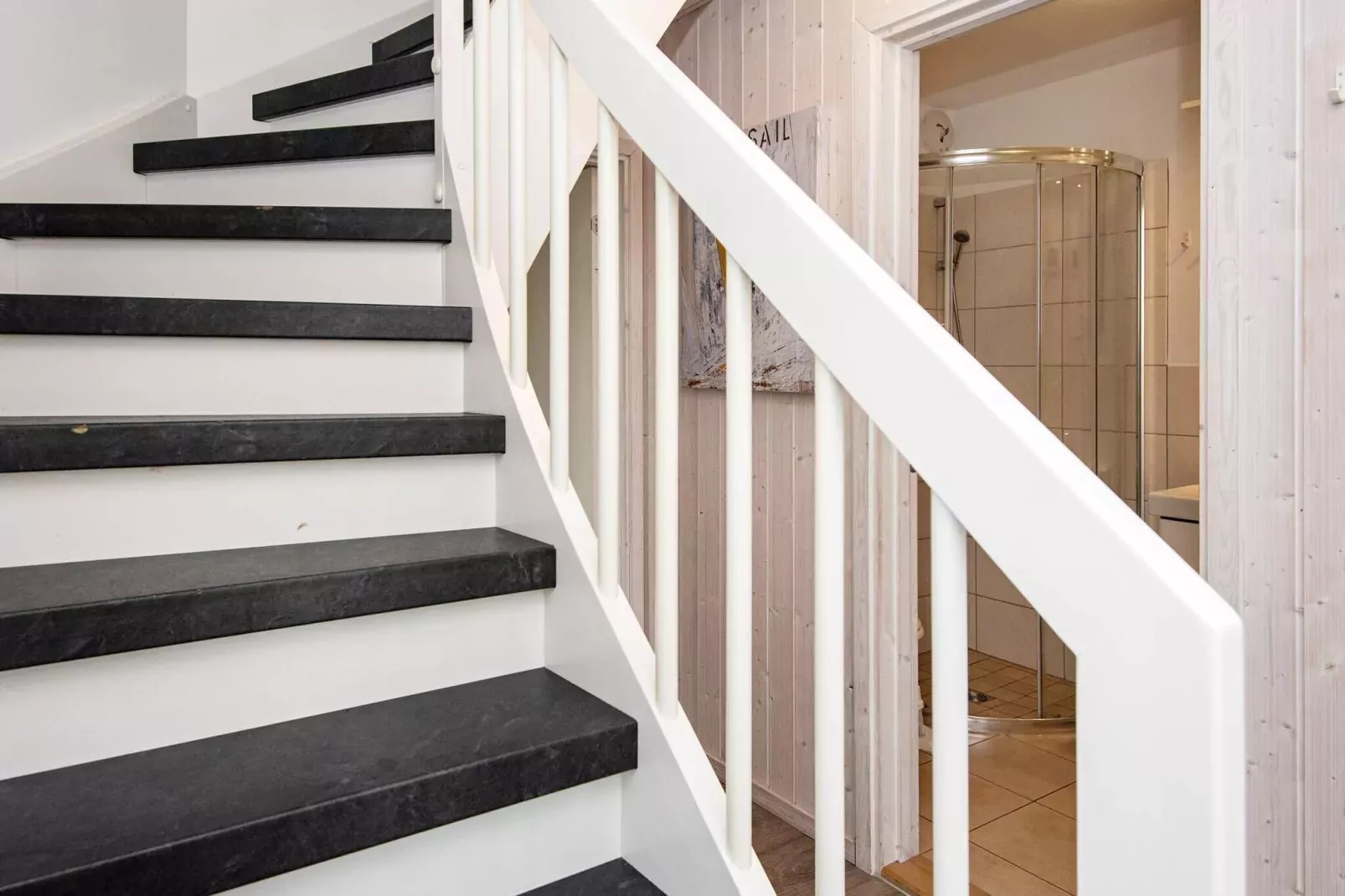 MERKUR 35+33 S DHH 1.RH.-Intérieur