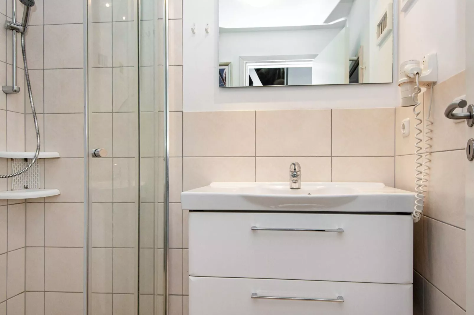 MERKUR 35+33 S DHH 1.RH.-Intérieur