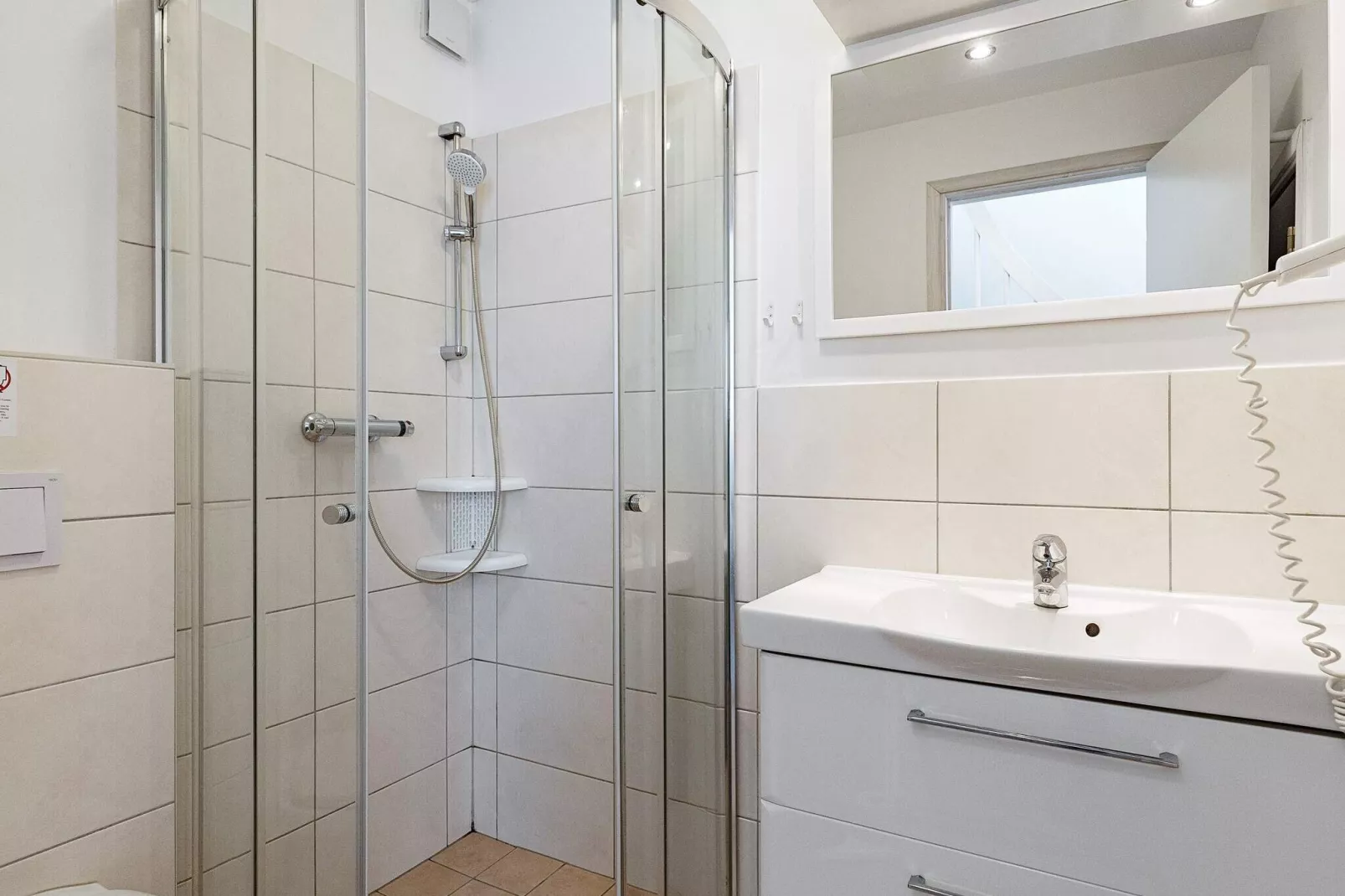 MERKUR 35+33 S DHH 2.+3.RH.-Intérieur