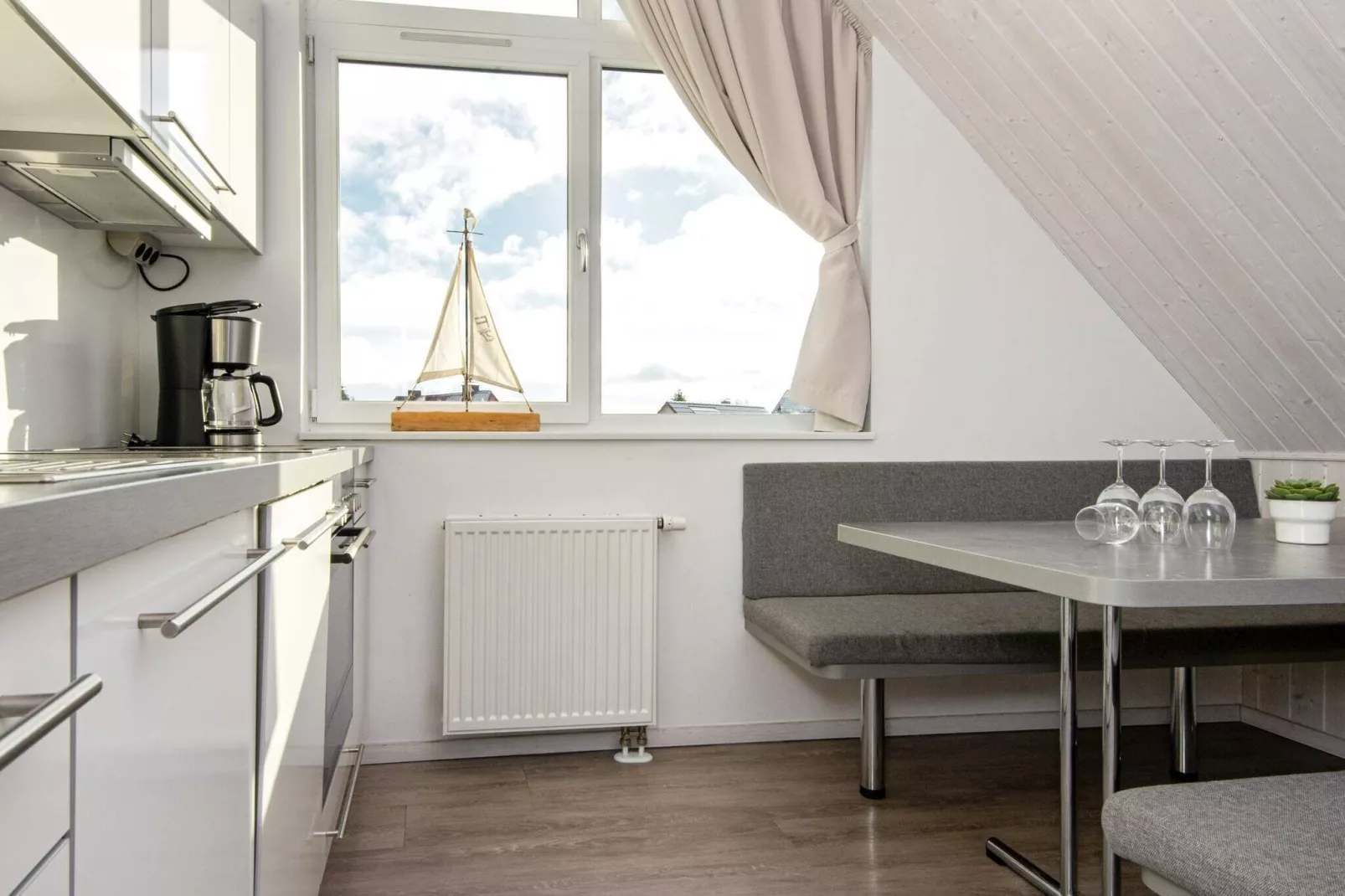 MERKUR 35+33 S DHH 2.+3.RH.-Intérieur