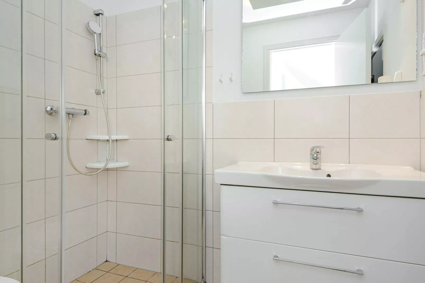 MERKUR 35+33 S DHH 2.+3.RH.-Intérieur