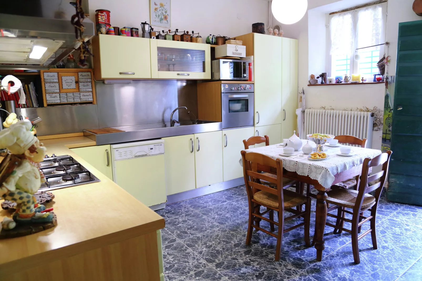 Appartamento Le Rondini-Kitchen