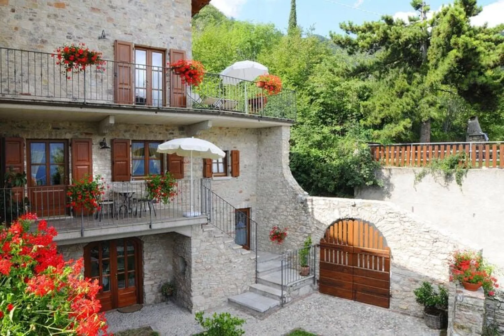 Residence Casale Pegol Tignale mono 3 Il Nido-mono 3 Il Nido-Exterior summer