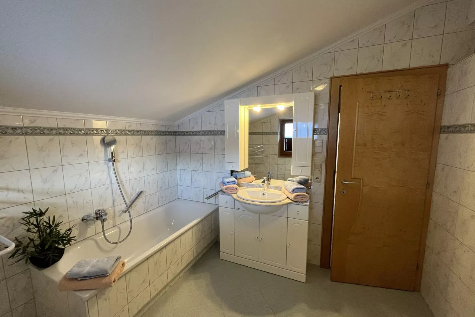 Ferienwohnungen Johann und Eva-Bathroom