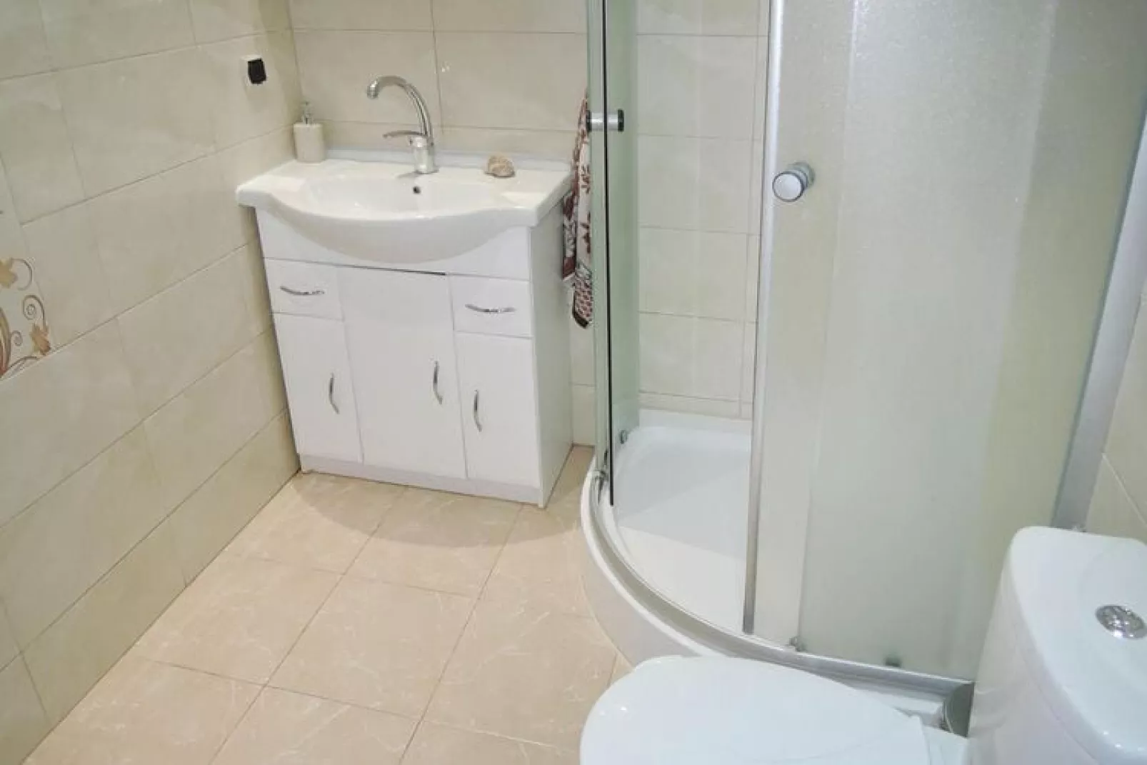 Holiday home Kolczewo Leszowka-Bathroom