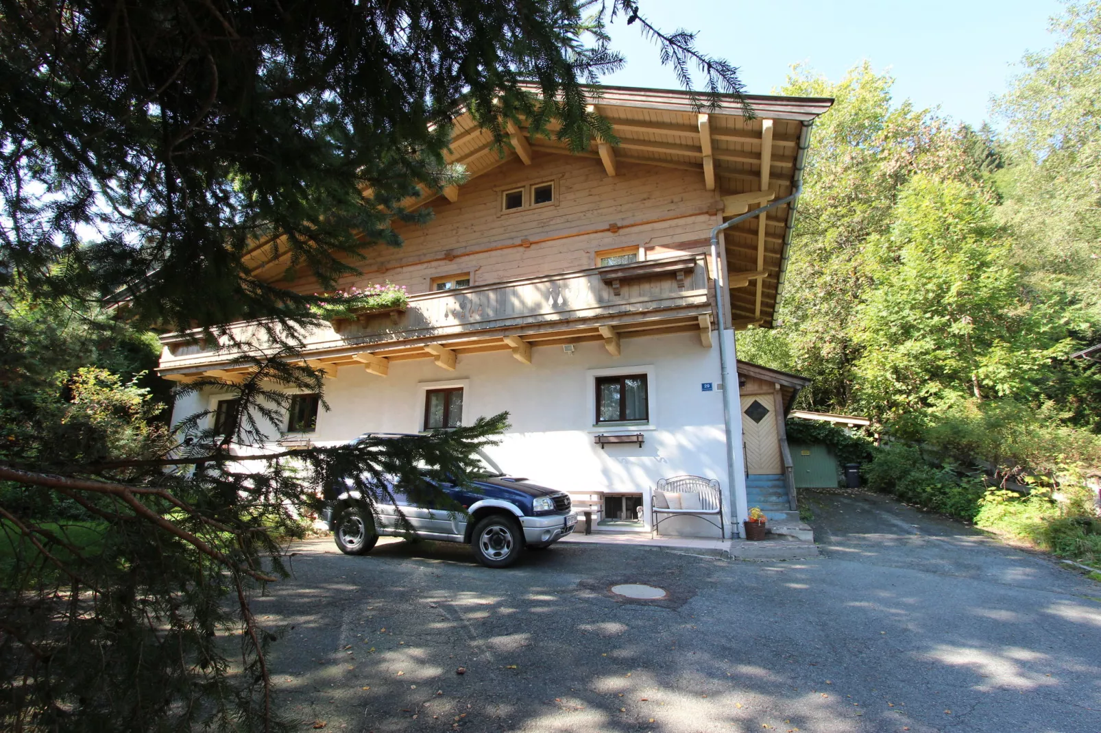 Eileen II-Exterior summer