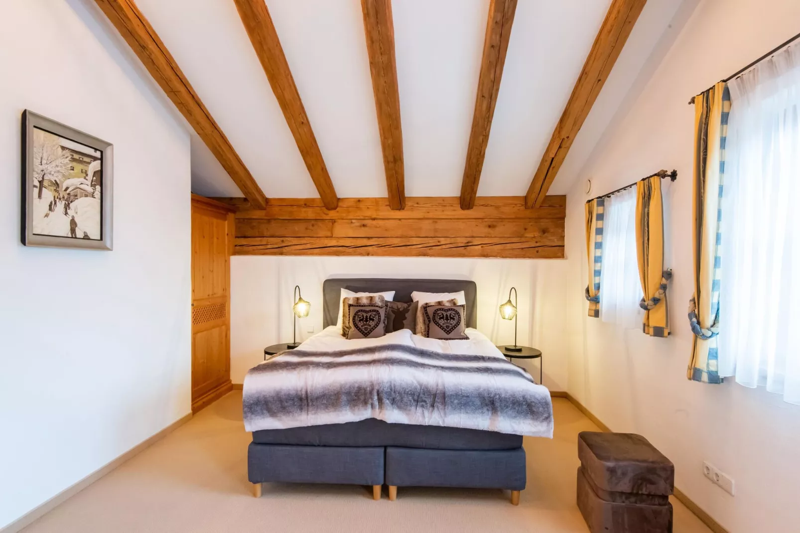 Luxury-Chalet in St Johann in Tirol-Bedroom