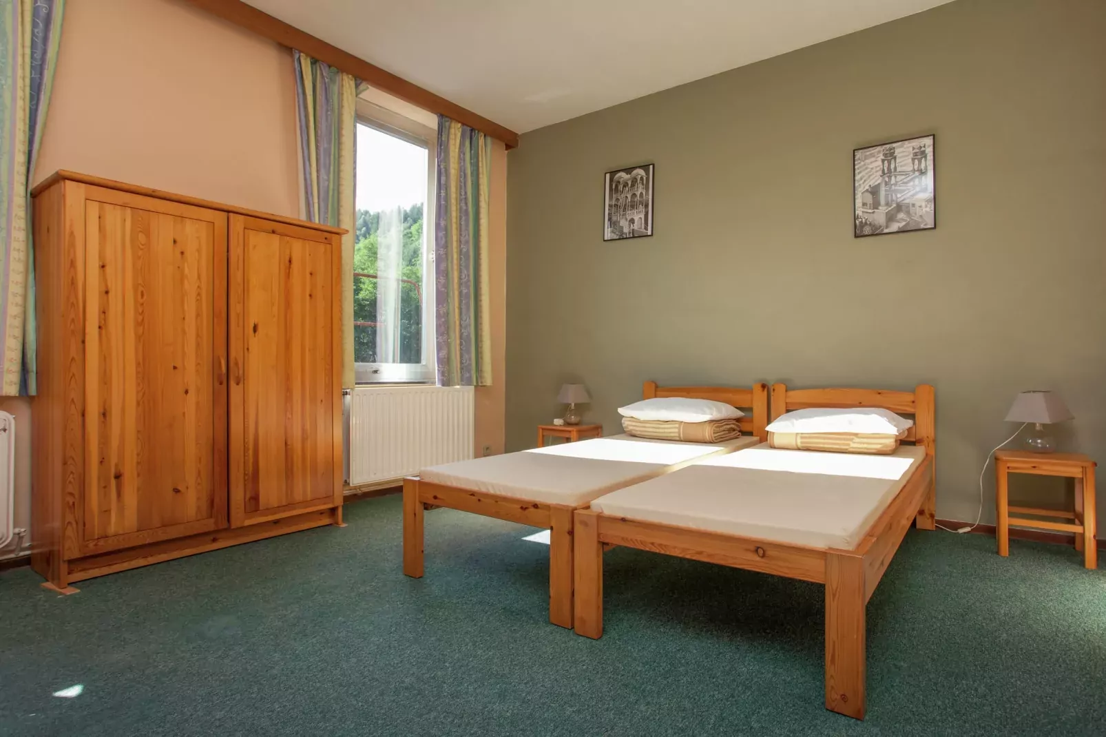 Les Princes-Bedroom