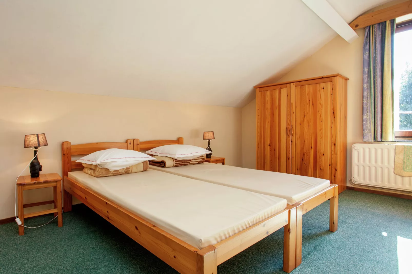 Les Princes-Bedroom