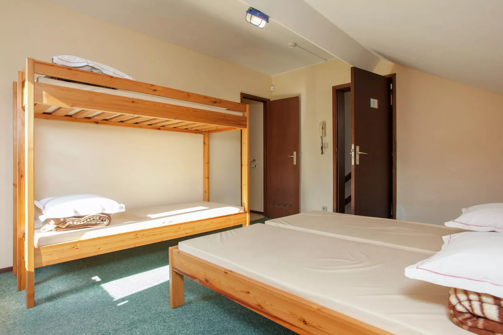 Les Princes-Bedroom