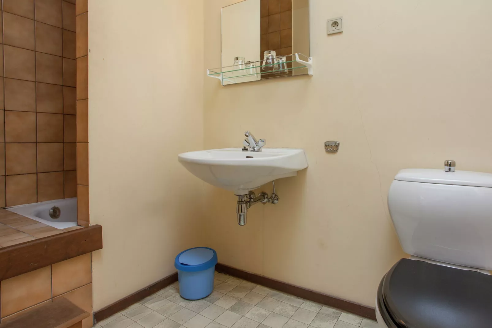 Les Princes-Bathroom