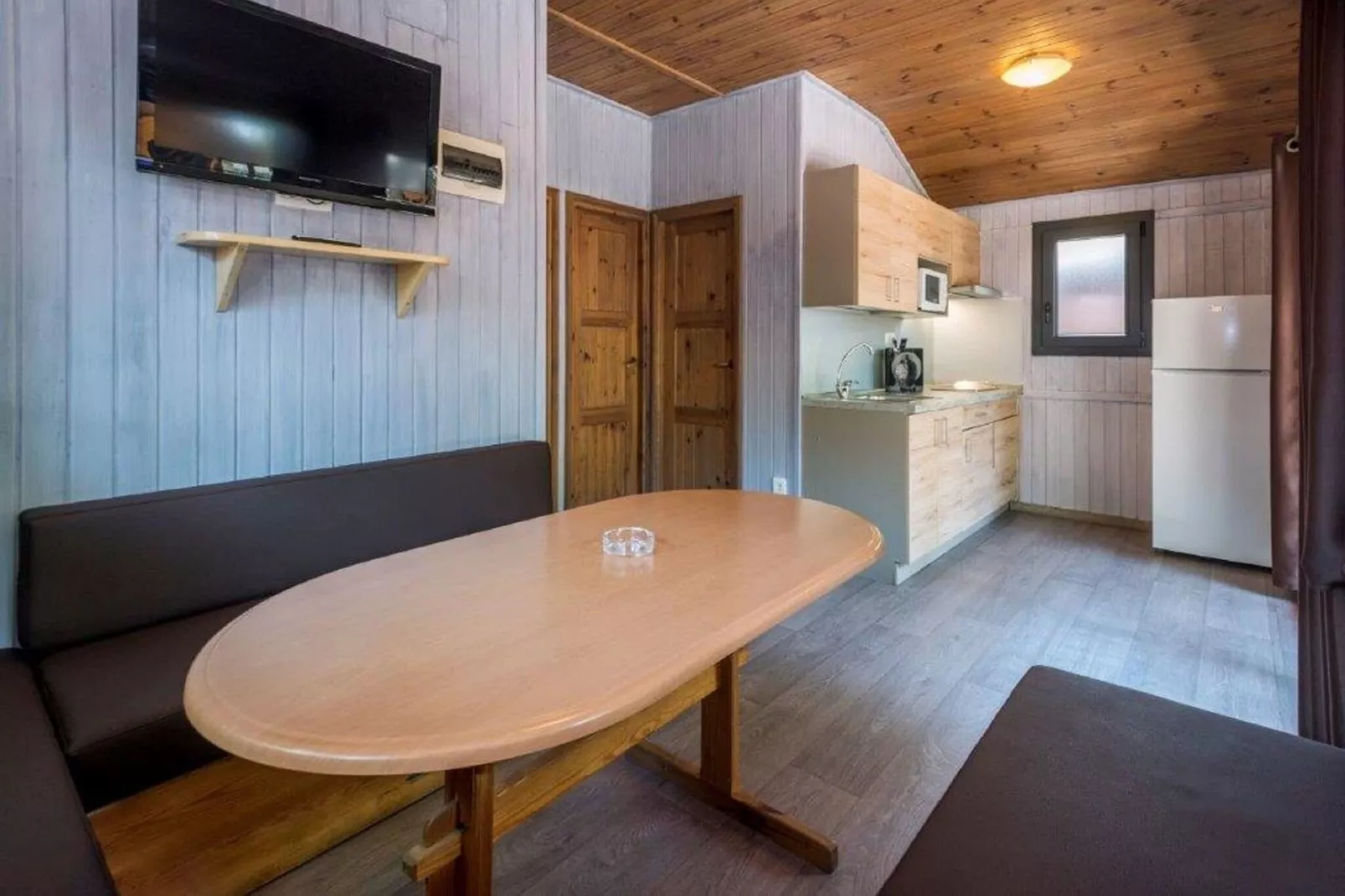 Camping Solmar - XALET-Living room