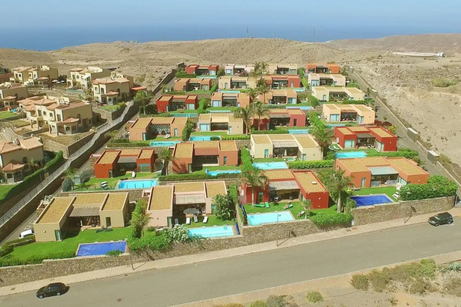 Par 4 Villa 18-Areas summer 1km