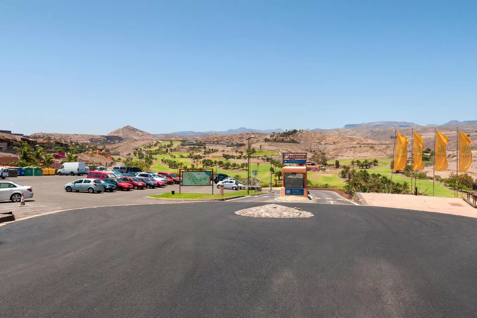 Par 4 Villa 18-Areas summer 5km