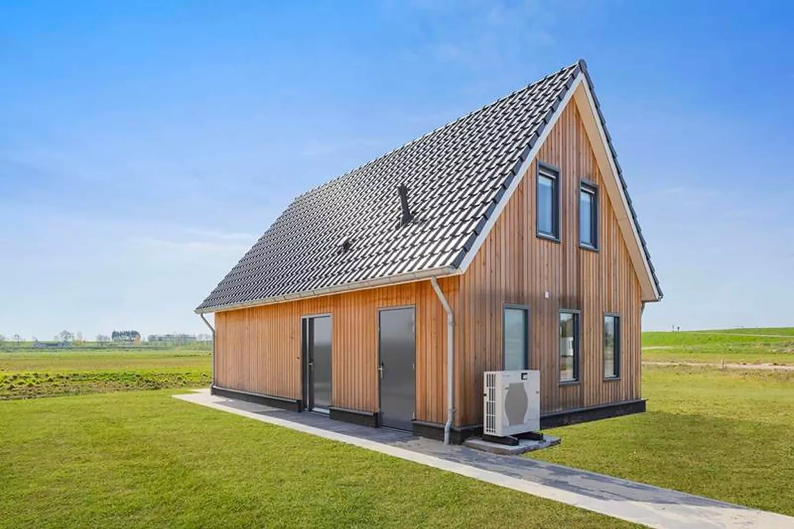 Wulpdal Huis Nr 51-Exterior summer