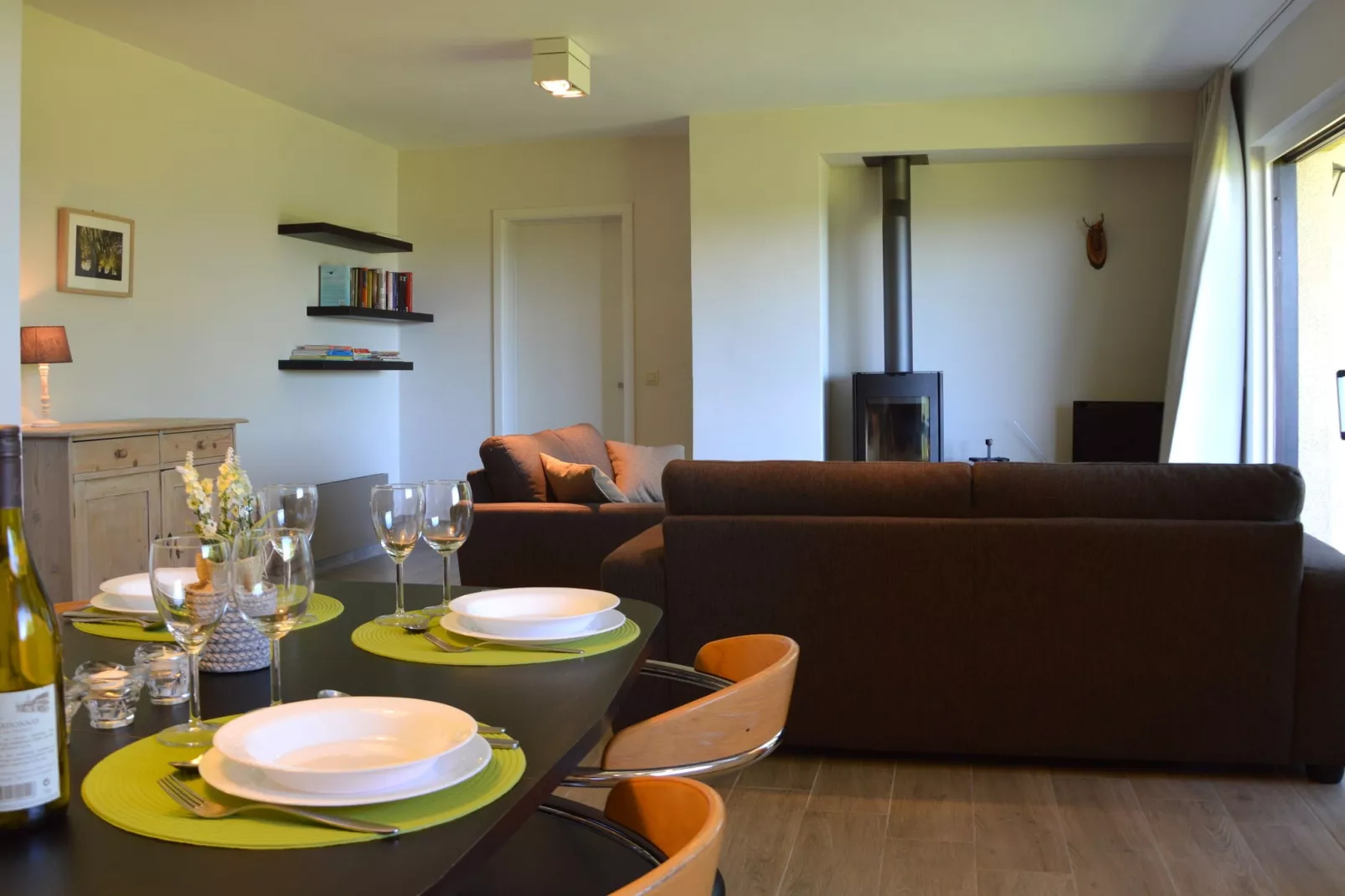 Les Chenets-Dining room