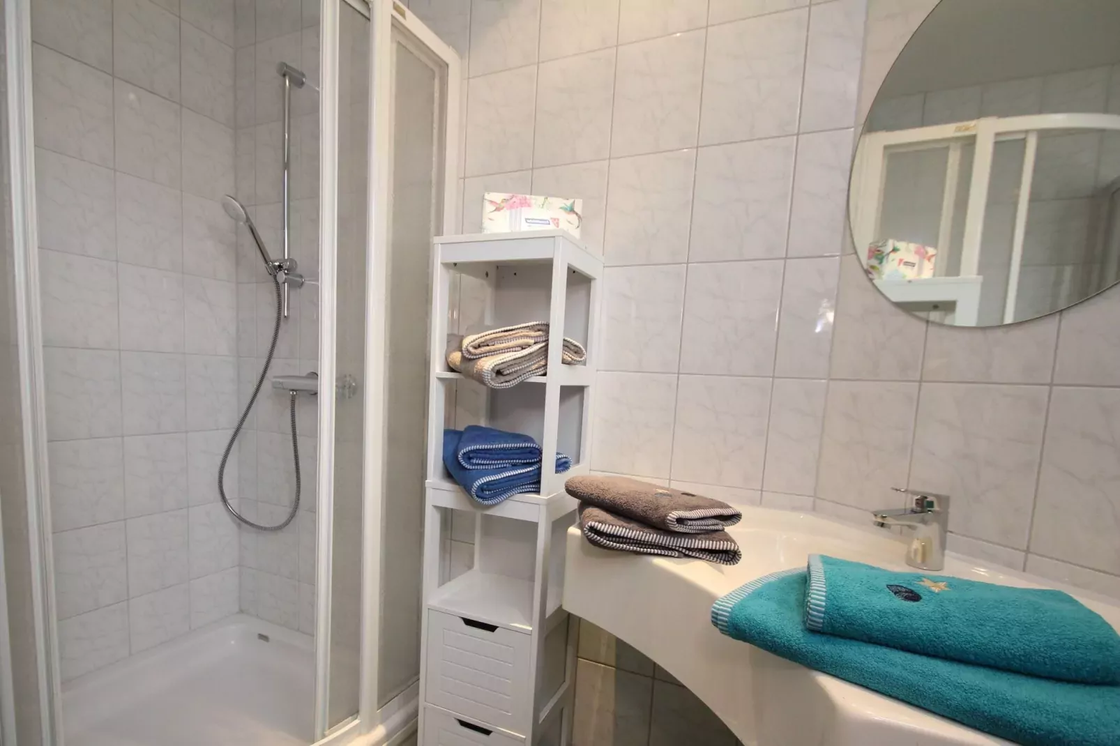 Reihenbungalow Nr 11 / Belegung 1-2 Personen-Bathroom