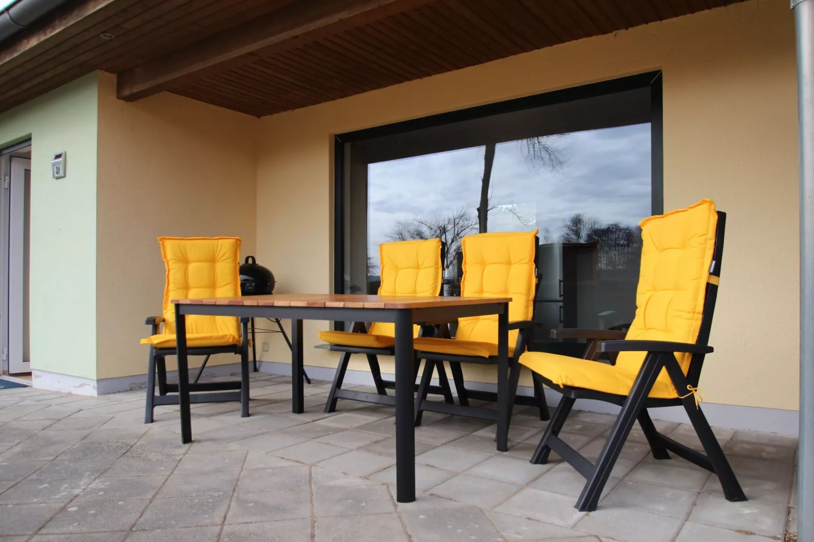 Reihenbungalow Nr 11 / Belegung 1-2 Personen-Terrace balcony