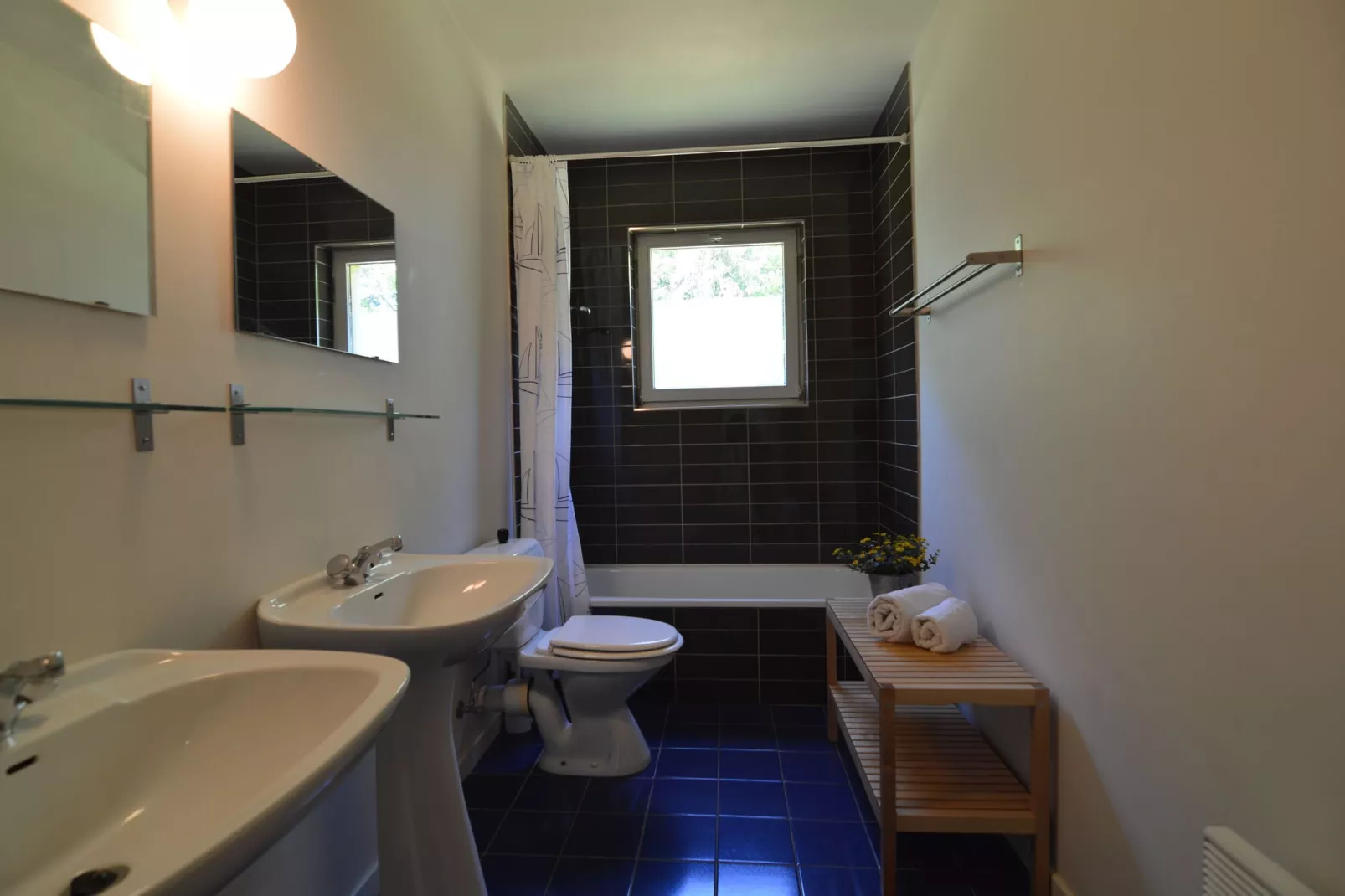 Les Chenets-Bathroom