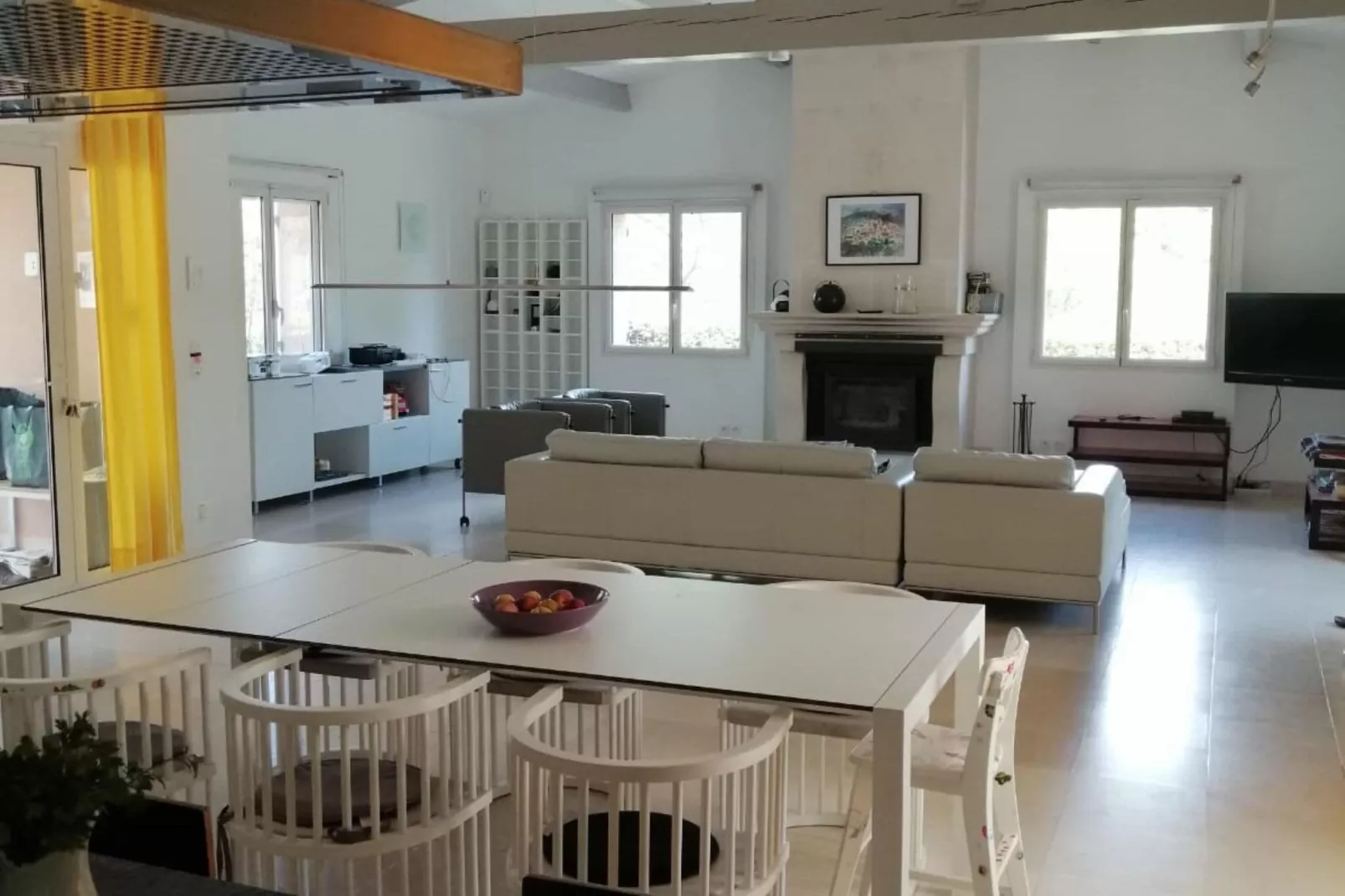 Villa Elvima-Dining room