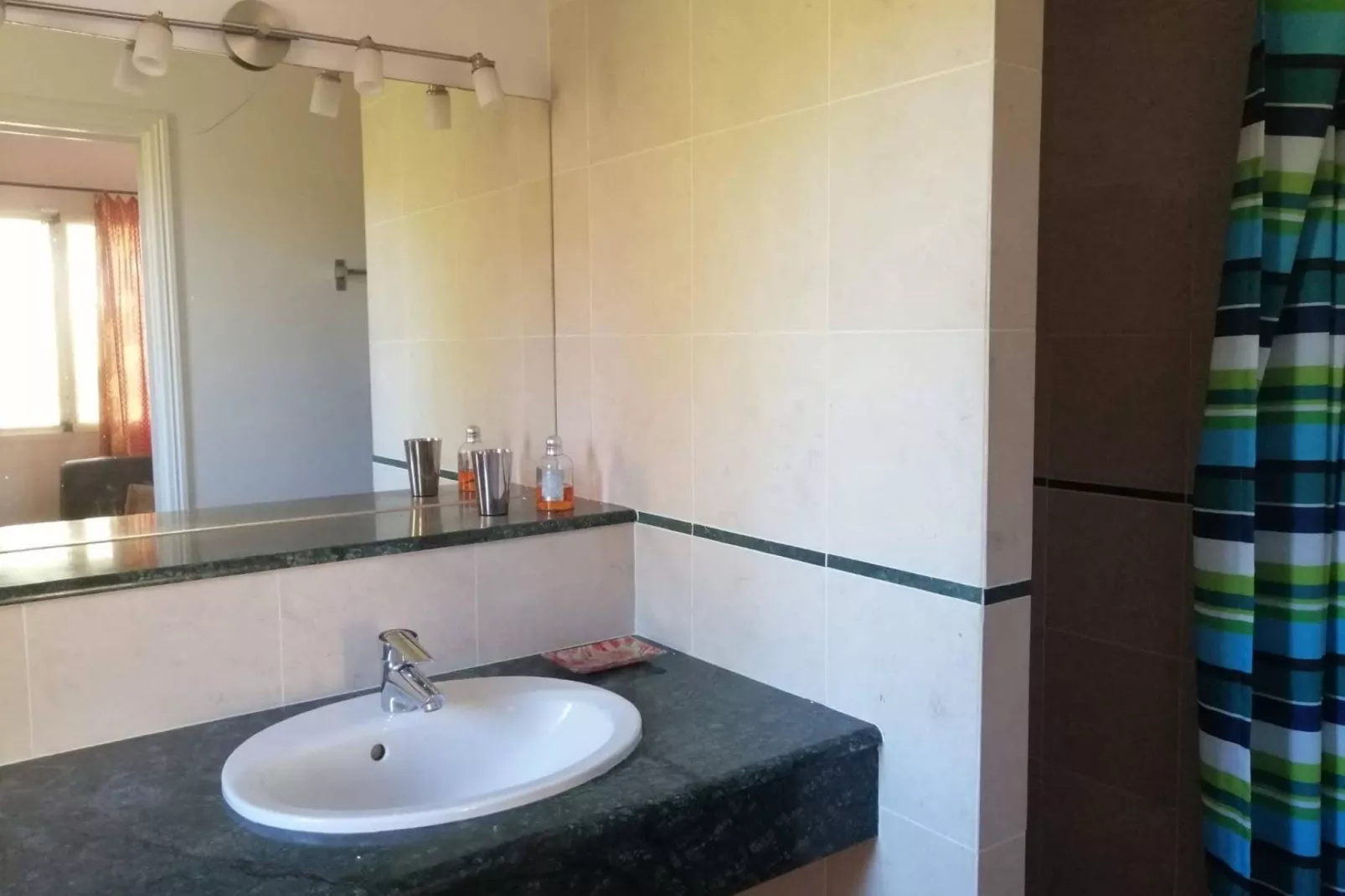 Villa Elvima-Bathroom
