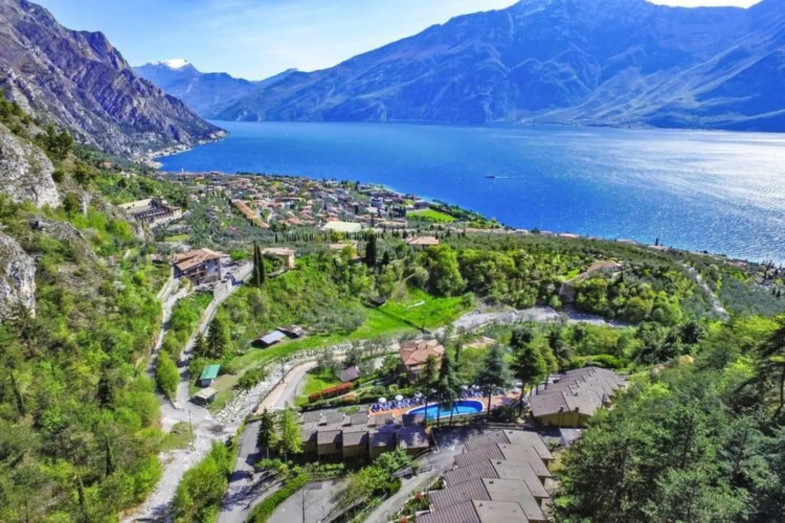 Residence Oasi, Limone sul Garda-bilo-View summer