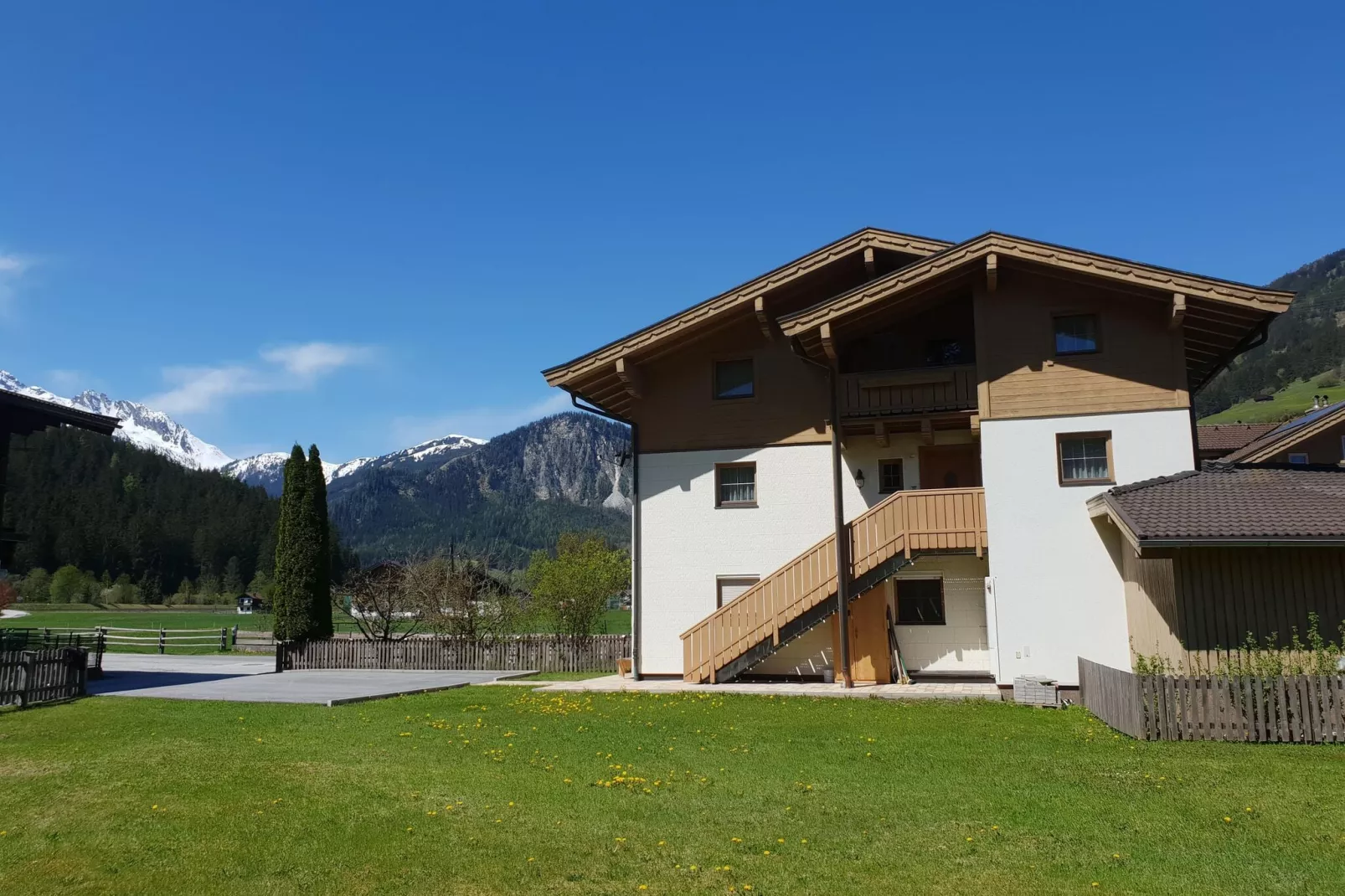 Ferienwohnungen Johann und Eva-Exterior summer