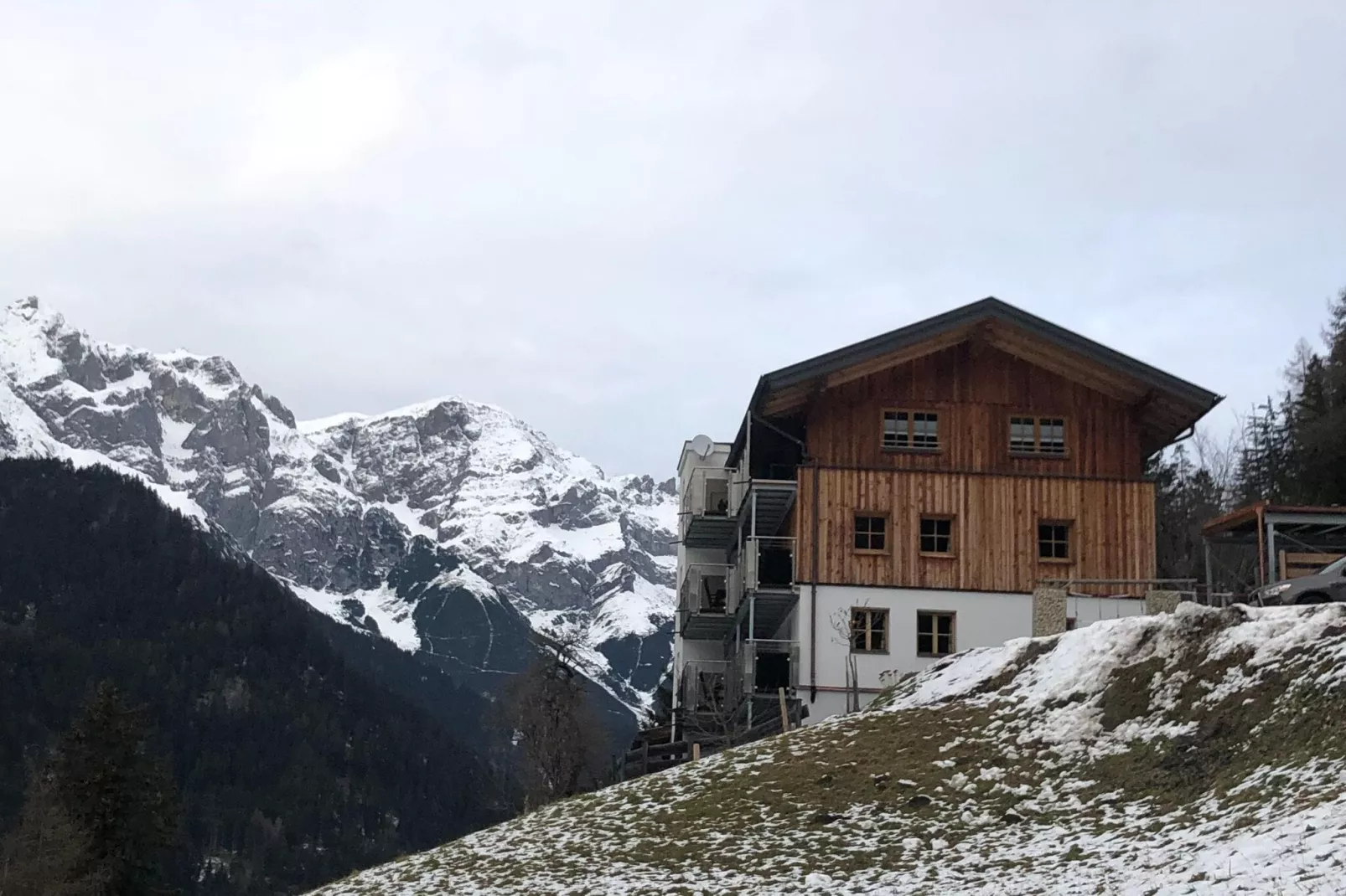 Bergappartement Schernthaner Tobadill-Exterior winter