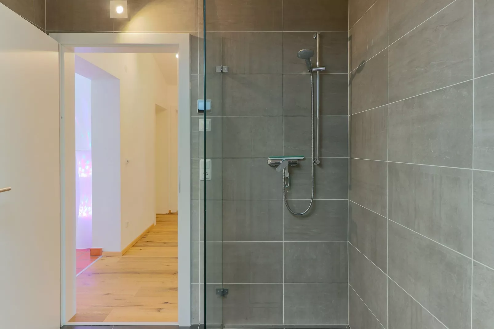 Haus Marigold / 16 pax-Badezimmer