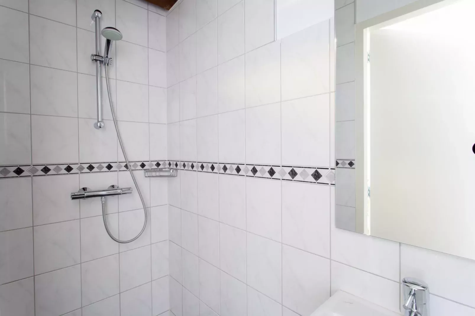 The Old Farmhouse-Bathroom