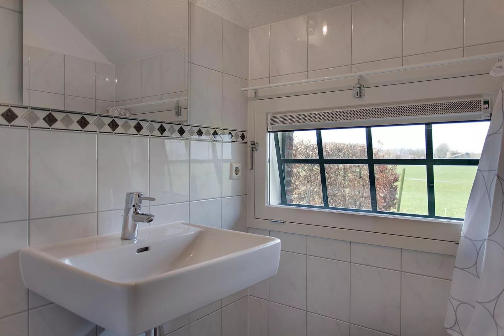 The Old Farmhouse-Bathroom