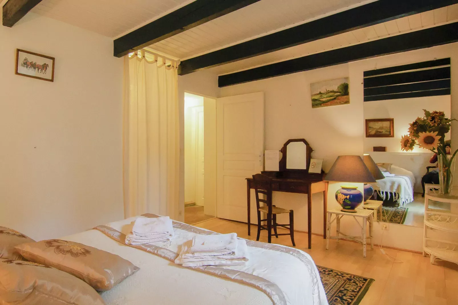Métairie du Vignaud 12P-Bedroom