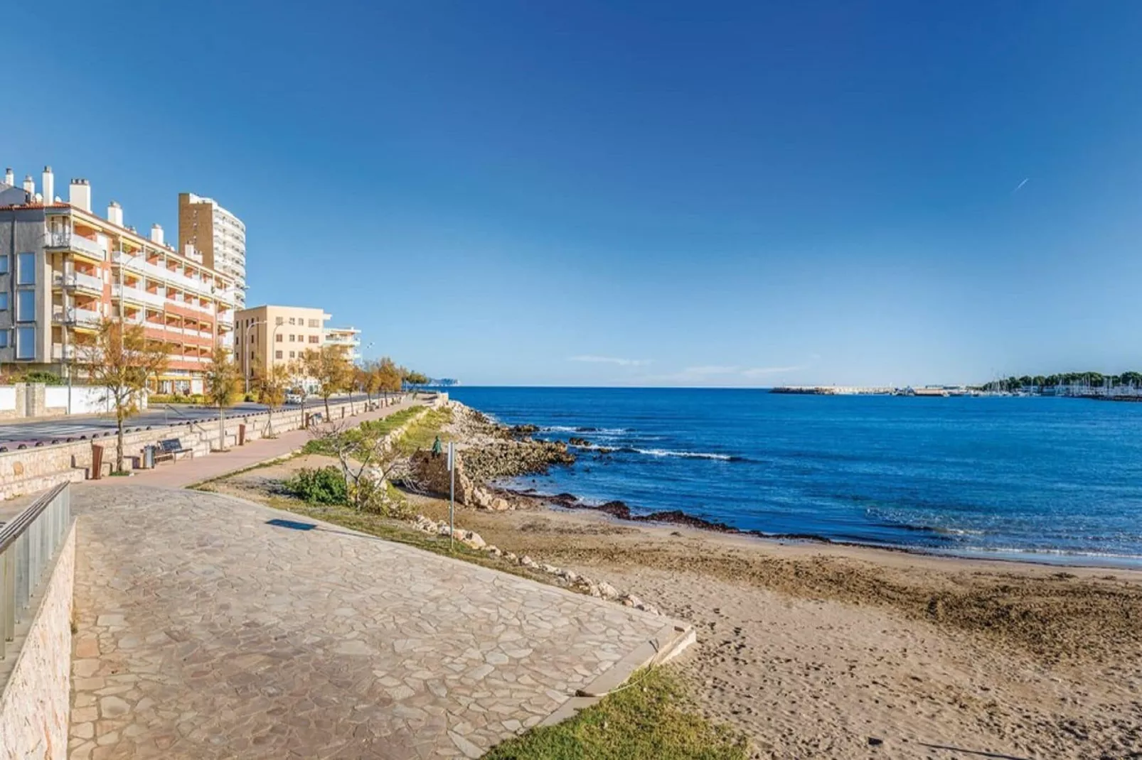 Casa con piscina y jardín L'Escala-Gebiete Sommer 1 km