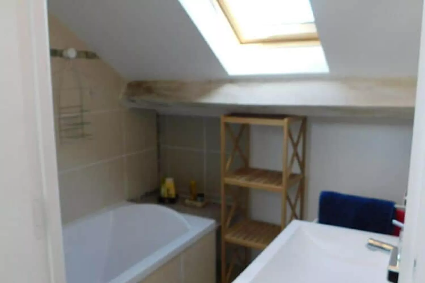 Petite Plaisance-Bathroom