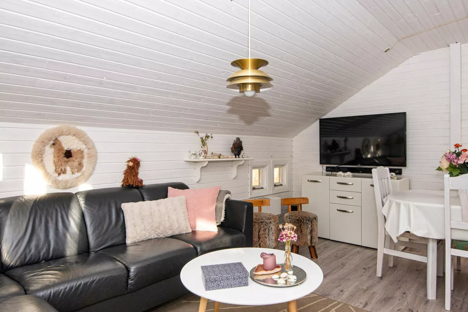 6 person holiday home in Glesborg-By Traum