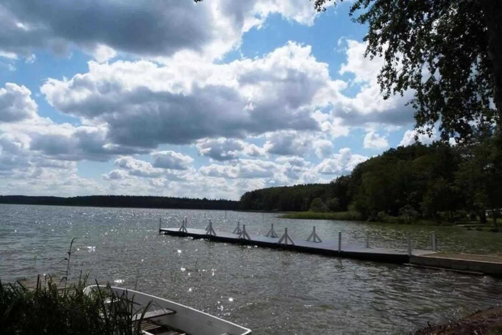 Reihenbungalow Nr 5 / Belegung 4 Personen-Areas summer 1km