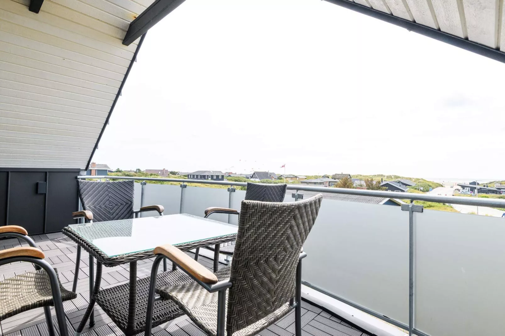 Luxury Panoramic Cottage in Rindby-By Traum