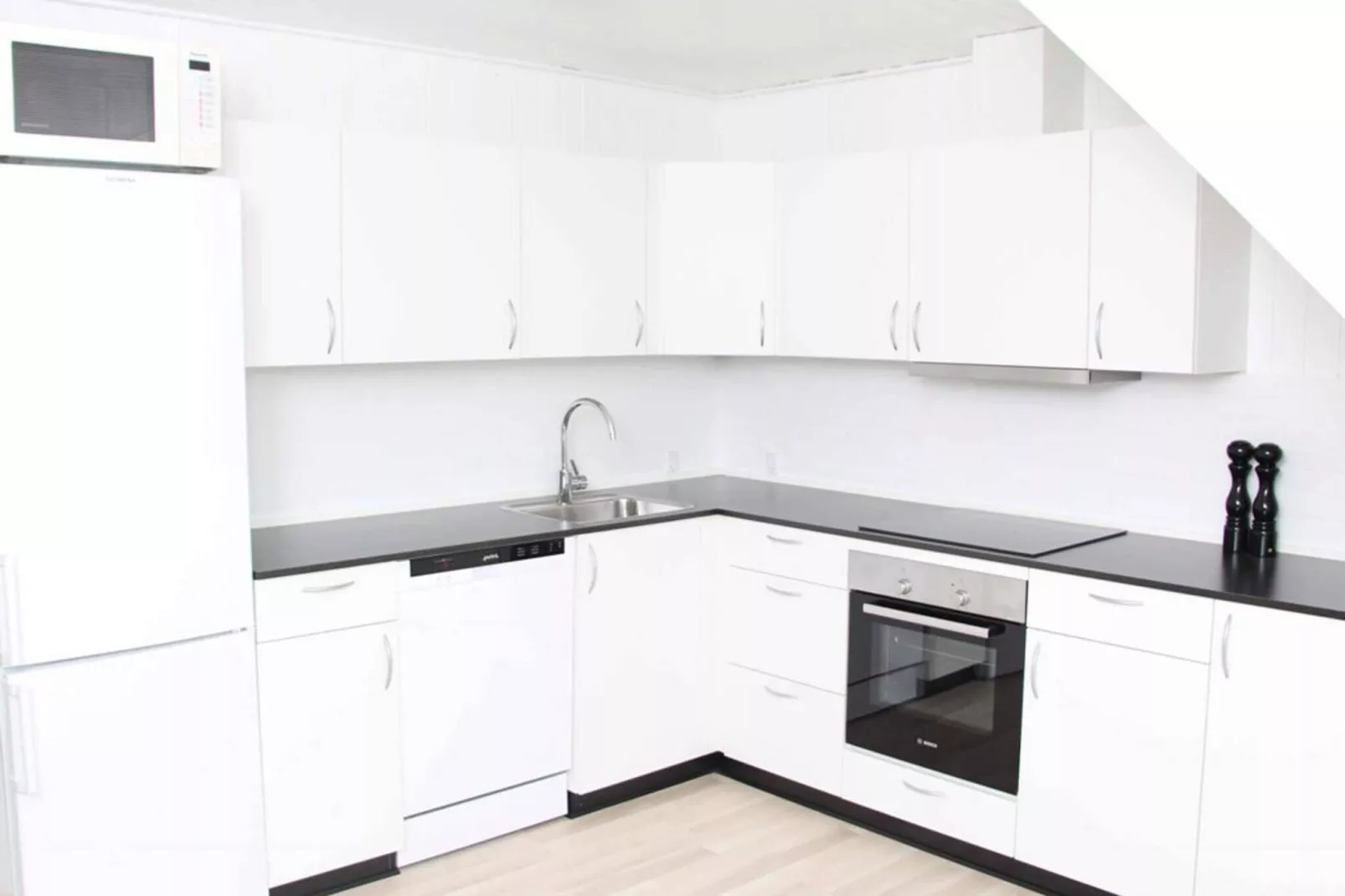 9+2 pers.Lejl.-Indoor