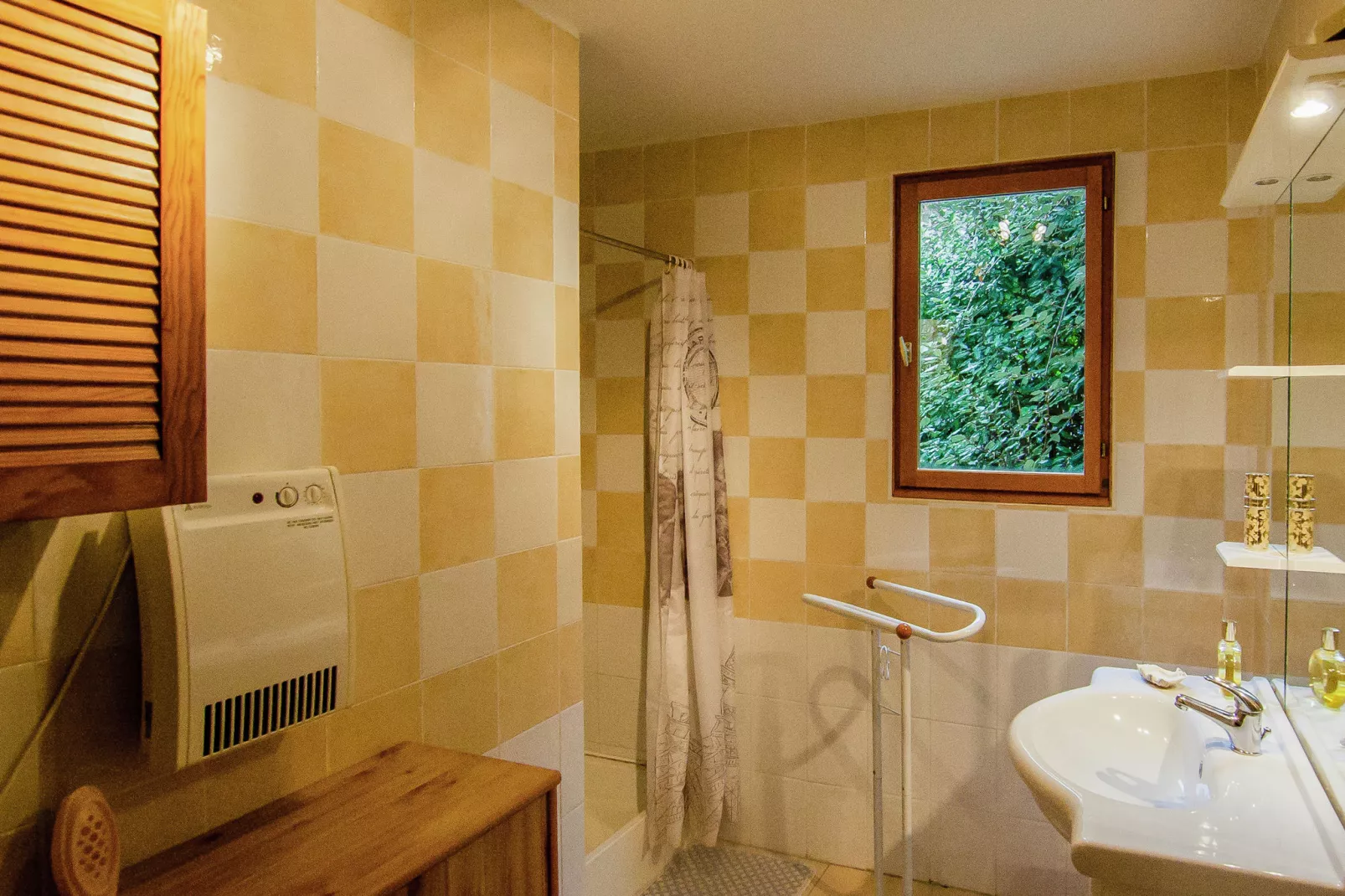 Métairie du Vignaud 12P-Bathroom