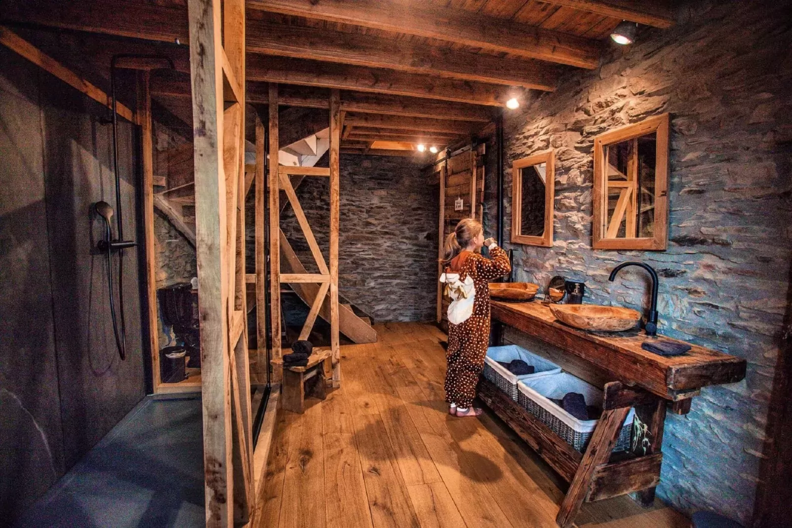 Le rustic-Bathroom