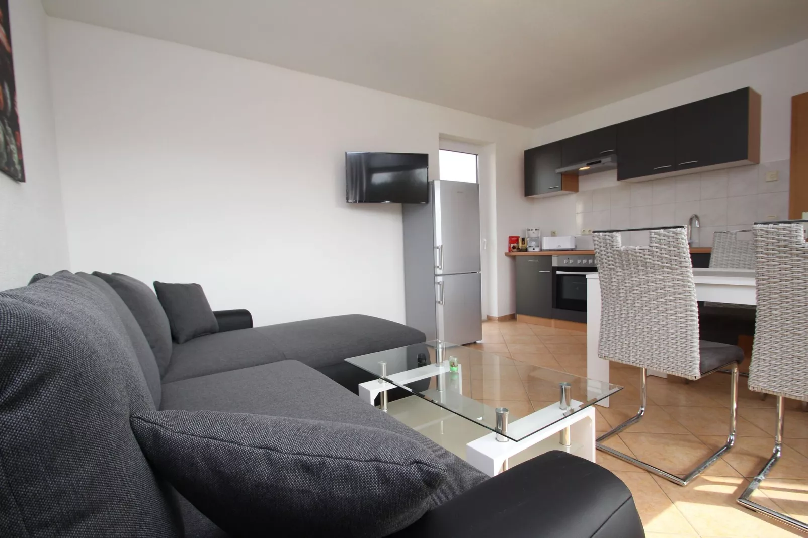 Reihenbungalow Nr 10 / Belegung 4 Personen-Wohnzimmer