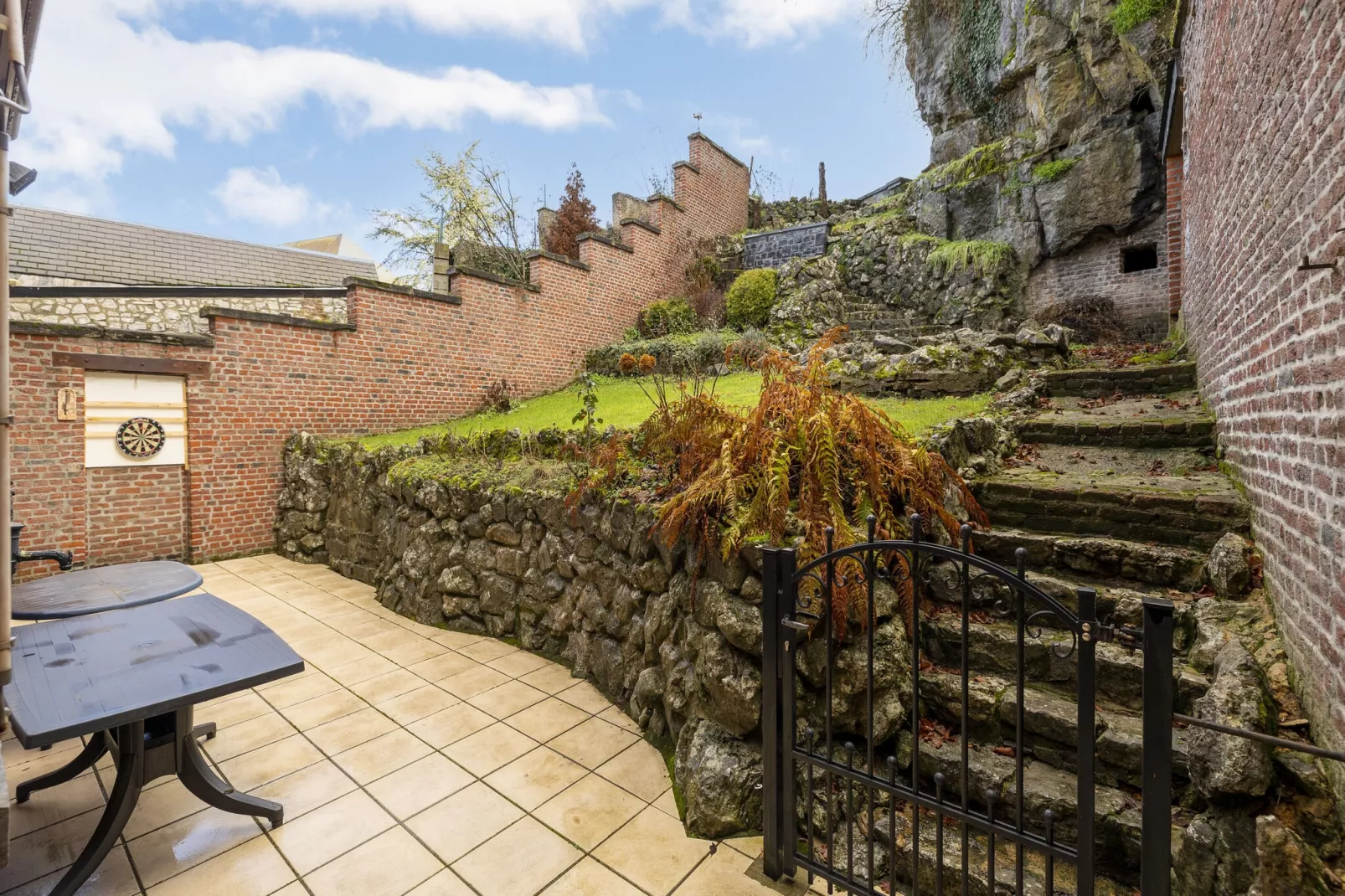 ’s Ameuse Bien-Terrassenbalkon