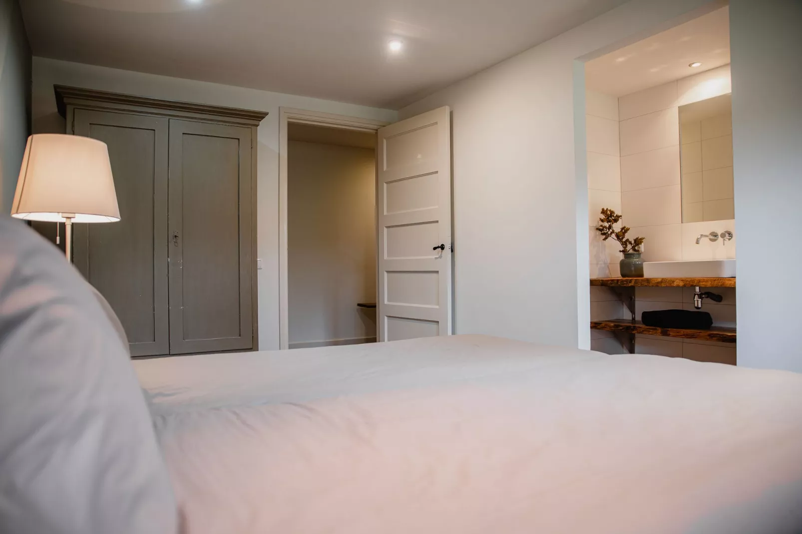 Dorpswoning De Volbloed-Schlafzimmer