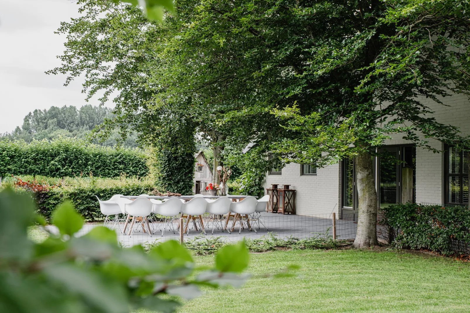 Dorpswoning De Volbloed-Gärten Sommer