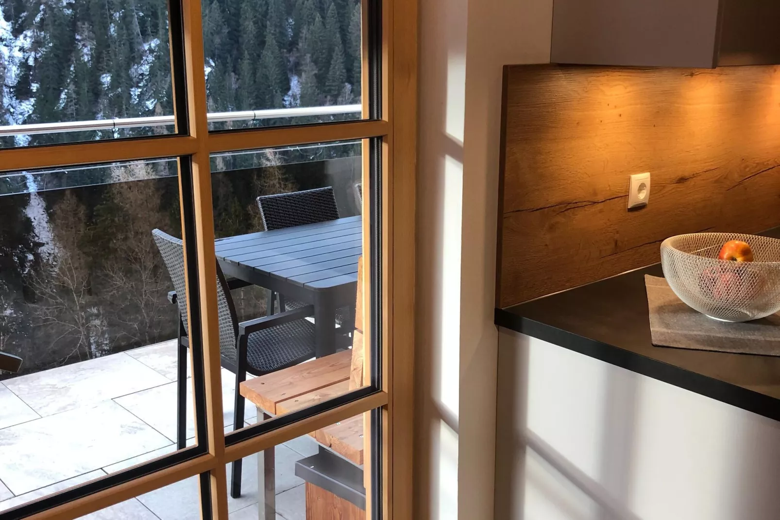 Bergappartements Schernthaner Tobadill-View winter
