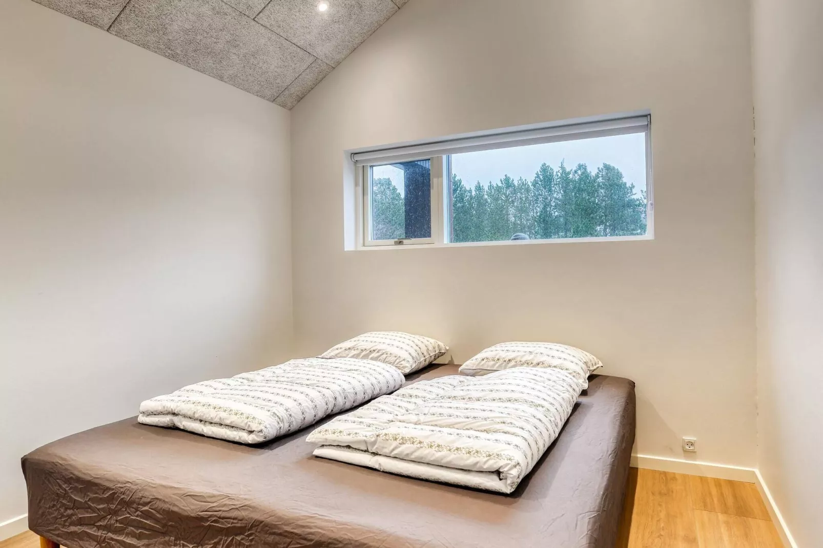 10 person holiday home in Jerup-By Traum-Indoor