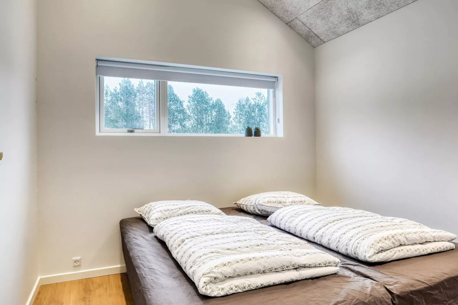 10 person holiday home in Jerup-By Traum-Indoor